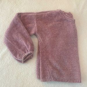 Super soft belled sleeve pink rose crop sweater // Size Small